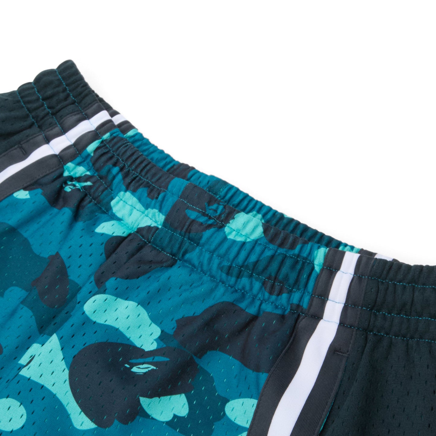 A Bathing Ape Color Camo Mesh Relaxed Fit Shorts M (Green)