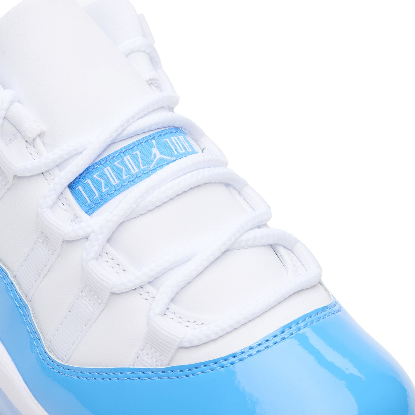 Air Jordan 11 Retro Low (White/University Blue-Black)