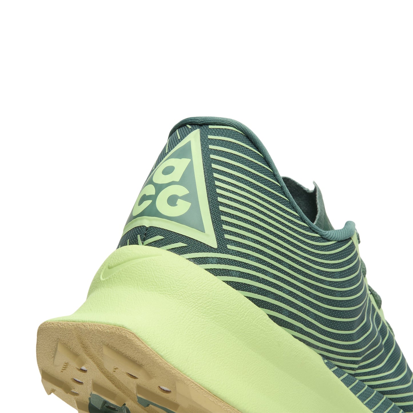 Nike ACG Ultrafly Trail (Dutch Green/Barely Volt-Vegas Gold)